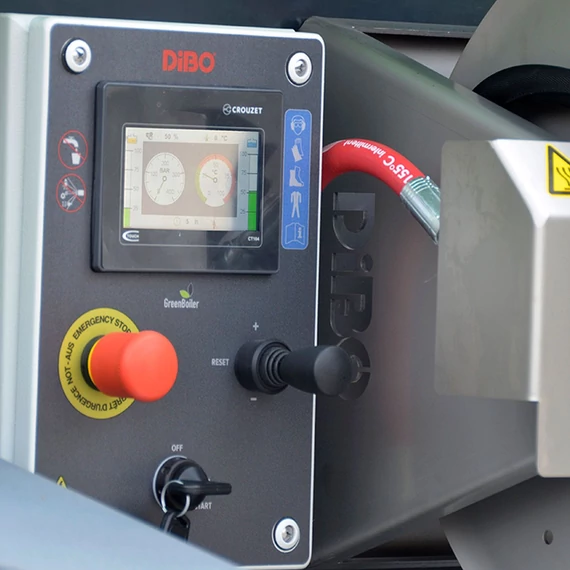 DiBO JMB-S utánfutóba épített tisztítógép beépített diesel üzemű motorral és vízmelegítővel